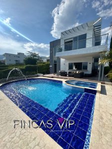 Foto de la finca Versalles